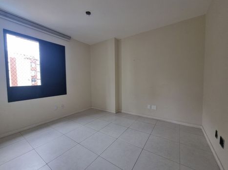 Foto 8 do(a) Apartamento de 3 quartos para alugar em Pituba, Salvador