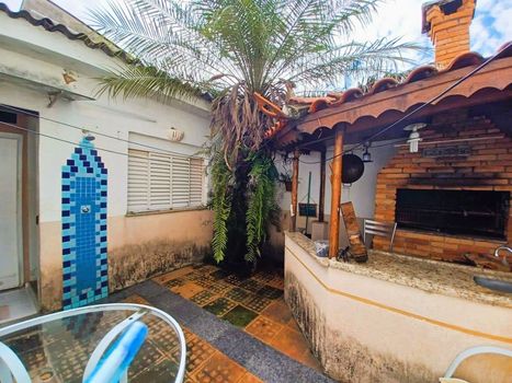Foto 3 do(a) Casa de 3 quartos à venda em Vila Santana, Sorocaba