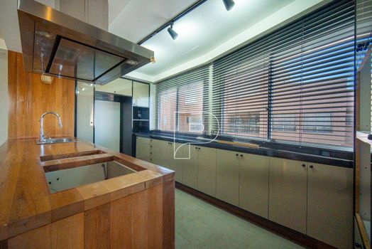 Foto 3 do(a) Apartamento de 3 quartos à venda em Jardim Arpoador, São Paulo