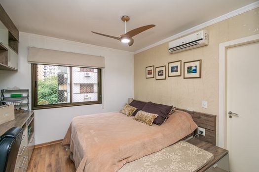 Foto 12 do(a) Apartamento de 2 quartos à venda em Petrópolis, Porto Alegre