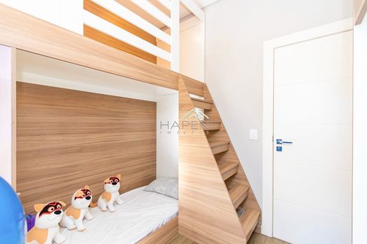 Foto 14 do(a) Casa em Condomínio de 4 quartos à venda em Uberaba, Curitiba