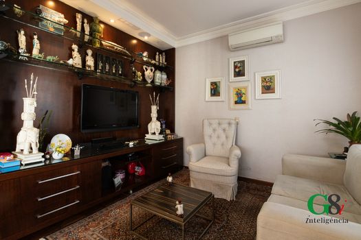 Foto 5 do(a) Apartamento de 2 quartos à venda em Moema, São Paulo