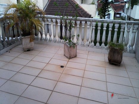 Foto 15 do(a) Cobertura de 2 quartos à venda em Bingen, Petrópolis