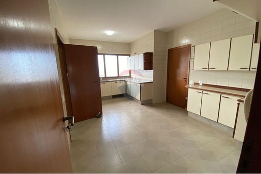 Foto 14 do(a) Apartamento de 3 quartos à venda em Centro, Ribeirão Preto