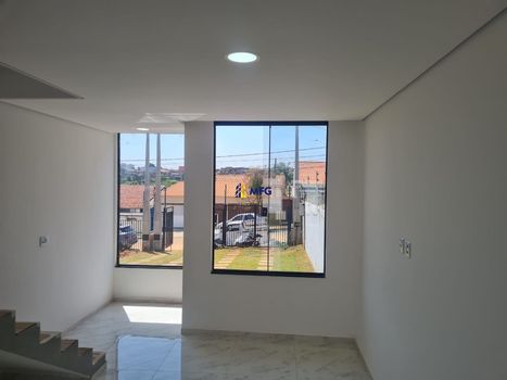 Foto 8 do(a) Casa de 2 quartos à venda em Jardim Simus, Sorocaba