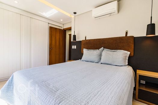 Foto 23 do(a) Apartamento de 2 quartos à venda em Petrópolis, Porto Alegre