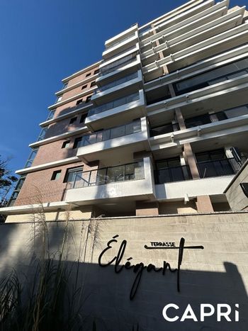 Foto 1 do(a) Apartamento de 2 quartos para alugar em Ahú, Curitiba