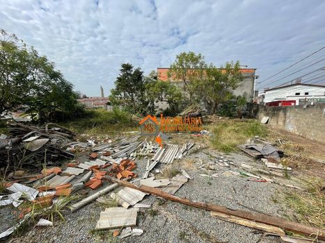Foto 4 do(a) Terreno false à venda em Vila Itapoan, Guarulhos