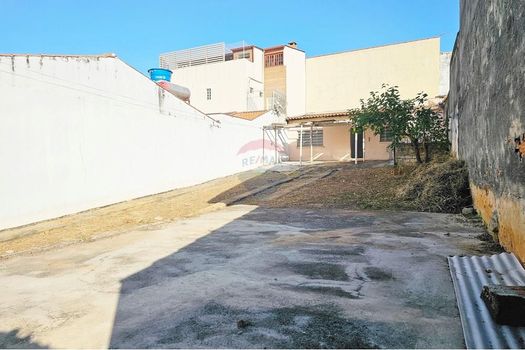Foto 1 do(a) Casa de 1 quartos à venda em Vila Trujillo, Sorocaba