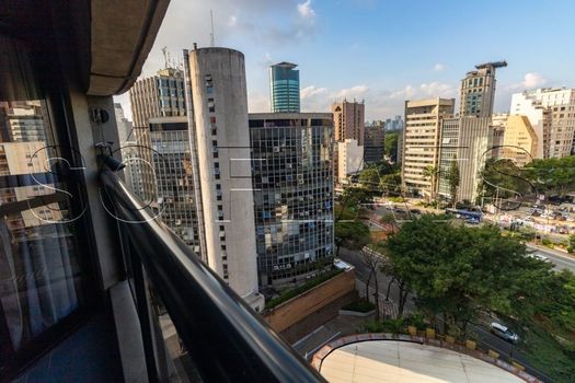 Foto 12 do(a) Flat de 1 quartos à venda em Jardim Europa, São Paulo