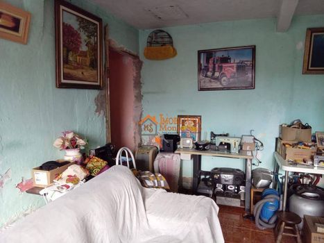 Foto 13 do(a) Casa de 6 quartos à venda em Jardim São Domingos, Guarulhos
