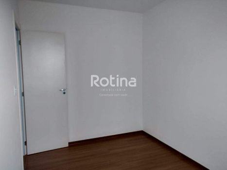 Foto 9 do(a) Apartamento de 2 quartos à venda em Jardim Inconfidência, Uberlândia