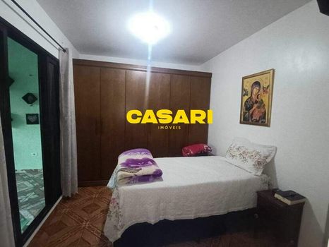 Foto 22 do(a) Casa de 3 quartos à venda em Jardim Las Vegas, Santo André