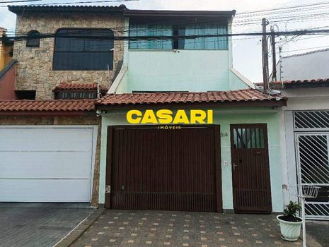 Foto 1 do(a) Casa de 3 quartos à venda em Jardim Las Vegas, Santo André