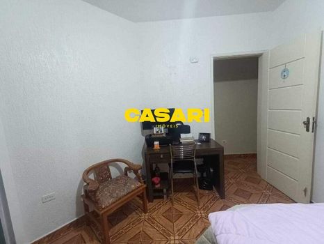 Foto 2 do(a) Casa de 3 quartos à venda em Jardim Las Vegas, Santo André