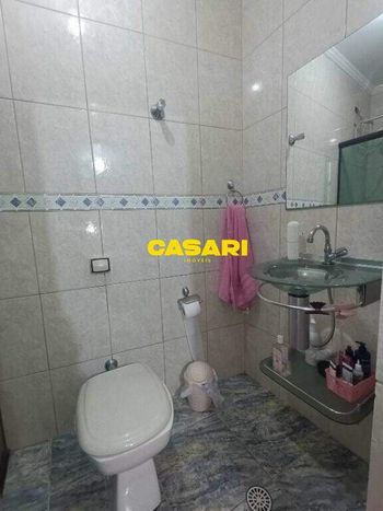 Foto 14 do(a) Casa de 3 quartos à venda em Jardim Las Vegas, Santo André