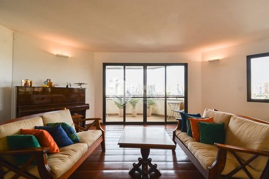 Foto 3 do(a) Apartamento de 4 quartos à venda em Pacaembu, São Paulo