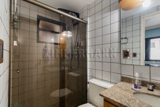 Foto 6 do(a) Apartamento de 3 quartos à venda em Vila Anglo Brasileira, São Paulo