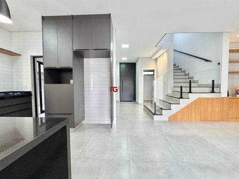 Foto 5 do(a) Casa em Condomínio de 4 quartos à venda em Jardim Cybelli, Ribeirão Preto