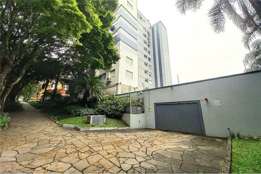 Foto 3 do(a) Apartamento de 3 quartos à venda em Passo da Areia, Porto Alegre