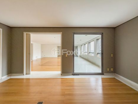 Foto 11 do(a) Apartamento de 4 quartos à venda em Jardim Londrina, São Paulo