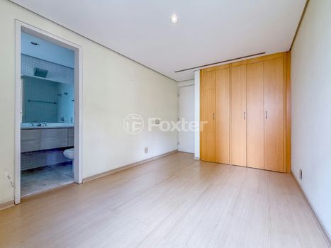 Foto 20 do(a) Apartamento de 4 quartos à venda em Jardim Londrina, São Paulo