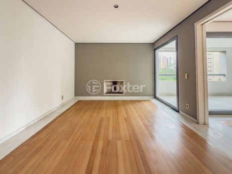 Foto 9 do(a) Apartamento de 4 quartos à venda em Jardim Londrina, São Paulo