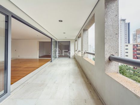 Foto 8 do(a) Apartamento de 4 quartos à venda em Jardim Londrina, São Paulo