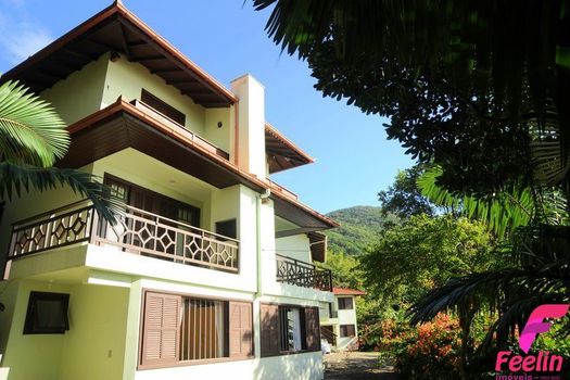 Foto 2 do(a) Fazenda / Sítio / Chácara de 26 quartos à venda em Pântano do Sul, Florianópolis