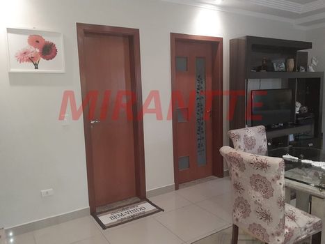 Foto 4 do(a) Casa de 3 quartos à venda em Vila Carolina, São Paulo