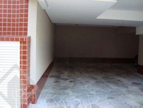 Foto 5 do(a) Apartamento de 2 quartos à venda em Vila Ipiranga, Porto Alegre
