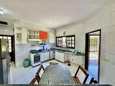 Foto 14 do(a) Casa em Condomínio de 3 quartos à venda em Jardim Ana Estela, Carapicuíba