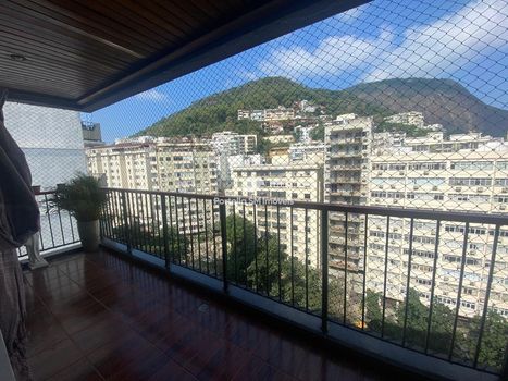 Foto 1 do(a) Cobertura de 4 quartos à venda em Humaitá, Rio de Janeiro