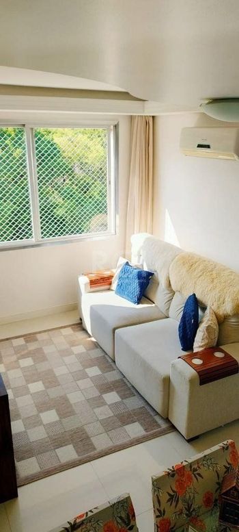 Foto 3 do(a) Apartamento de 2 quartos à venda em Teresópolis, Porto Alegre