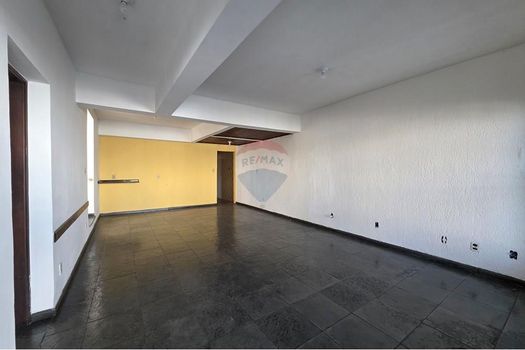 Foto 4 do(a) Casa de 5 quartos à venda em Jardim Paulistano, Sorocaba