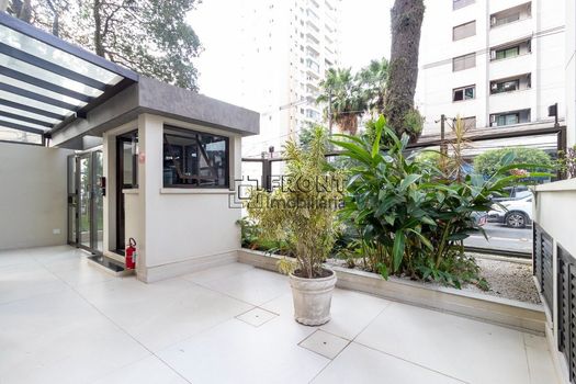 Foto 3 do(a) Apartamento de 3 quartos à venda em Indianópolis, São Paulo