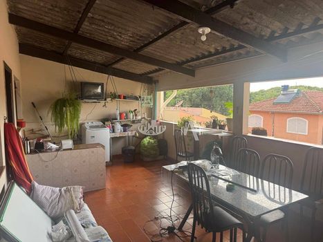 Foto 5 do(a) Casa de 3 quartos à venda em Igapó, Londrina