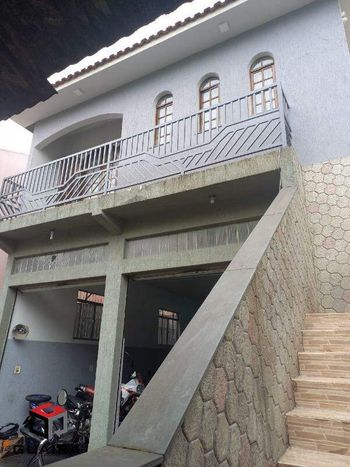 Foto 25 do(a) Casa de 3 quartos à venda em Jardim Utinga, Santo André