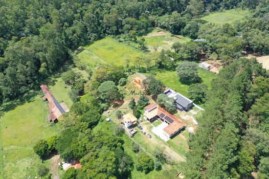 Foto 6 do(a) Fazenda / Sítio / Chácara de 5 quartos à venda em Santa Clara, Jundiaí