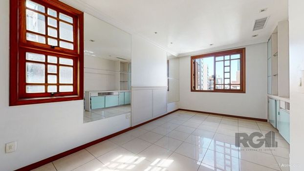 Foto 39 do(a) Cobertura de 5 quartos à venda em Petrópolis, Porto Alegre
