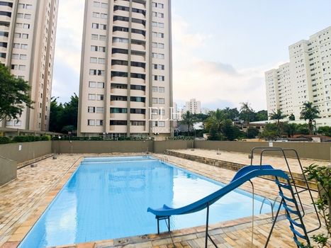 Foto 3 do(a) Cobertura de 4 quartos à venda em Vila Sofia, São Paulo