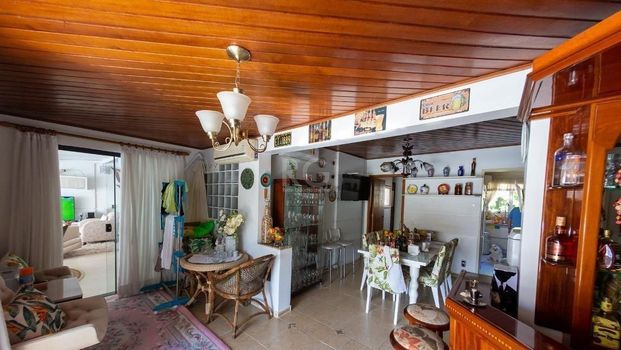 Foto 3 do(a) Flat de 2 quartos à venda em Menino Deus, Porto Alegre