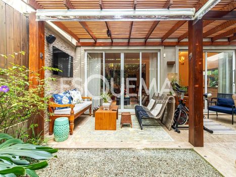 Foto 8 do(a) Casa em Condomínio de 3 quartos à venda em Real Parque, São Paulo