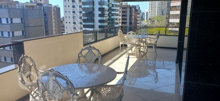 Foto 2 do(a) Apartamento de 3 quartos à venda em Petrópolis, Porto Alegre