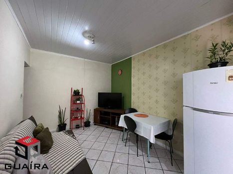 Foto 4 do(a) Casa de 4 quartos à venda em Jardim Ocara, Santo André