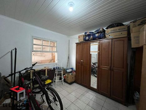 Foto 17 do(a) Casa de 4 quartos à venda em Jardim Ocara, Santo André