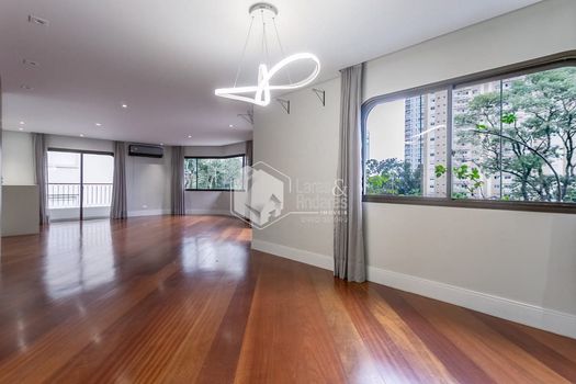 Foto 5 do(a) Apartamento de 3 quartos à venda em Campo Belo, São Paulo