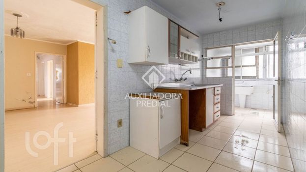 Foto 4 do(a) Apartamento de 3 quartos à venda em Mont Serrat, Porto Alegre