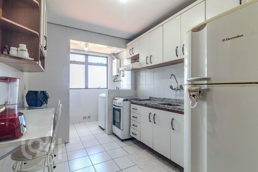 Foto 14 do(a) Apartamento de 2 quartos à venda em Petrópolis, Porto Alegre