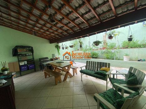 Foto 3 do(a) Casa de 2 quartos à venda em Vila Milton, Guarulhos
